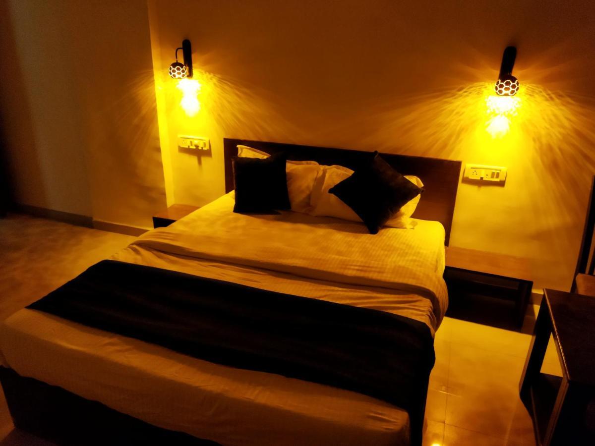 Hotel Rain Sky Inn Lonavala Luaran gambar