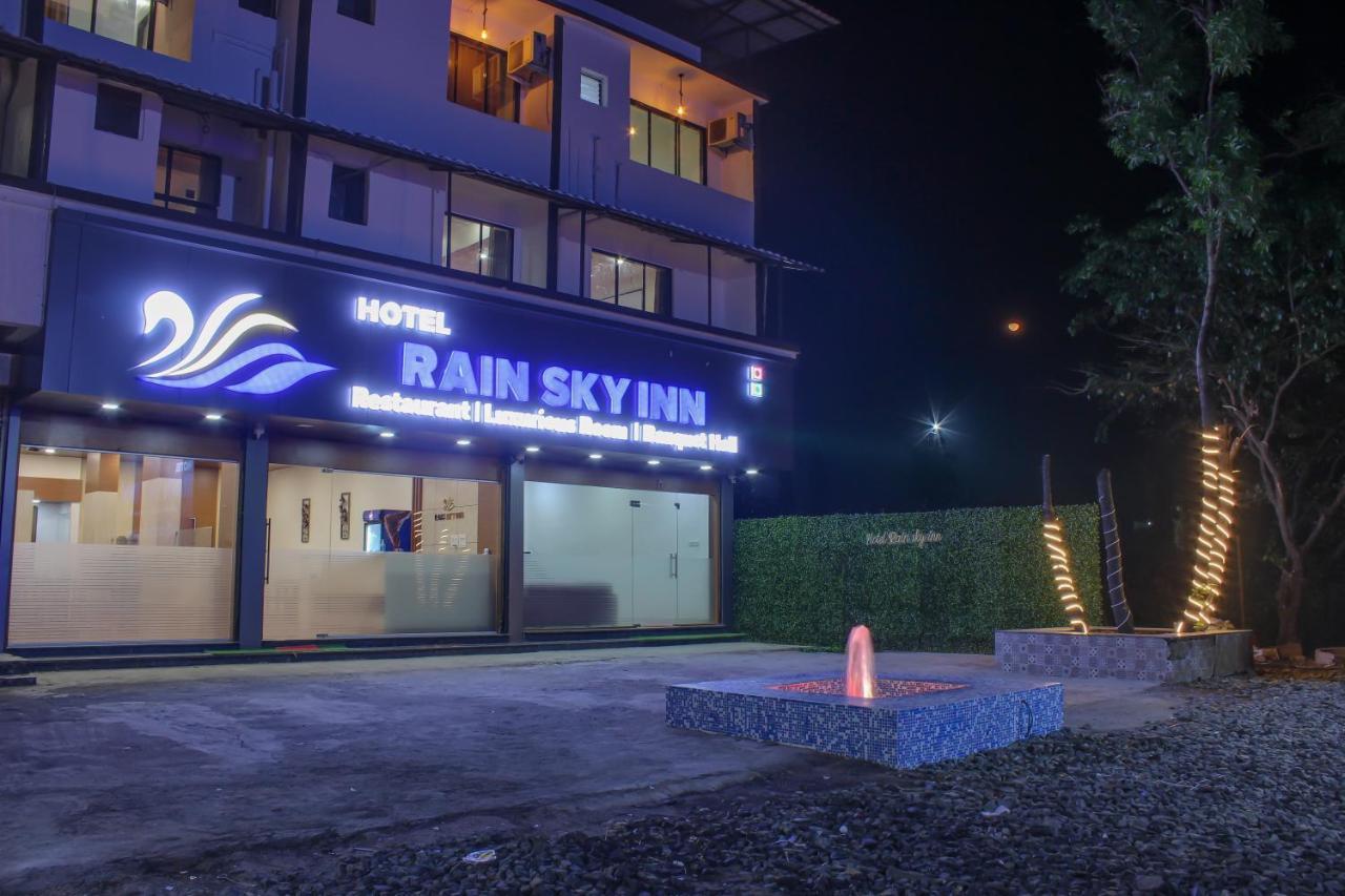 Hotel Rain Sky Inn Lonavala Luaran gambar