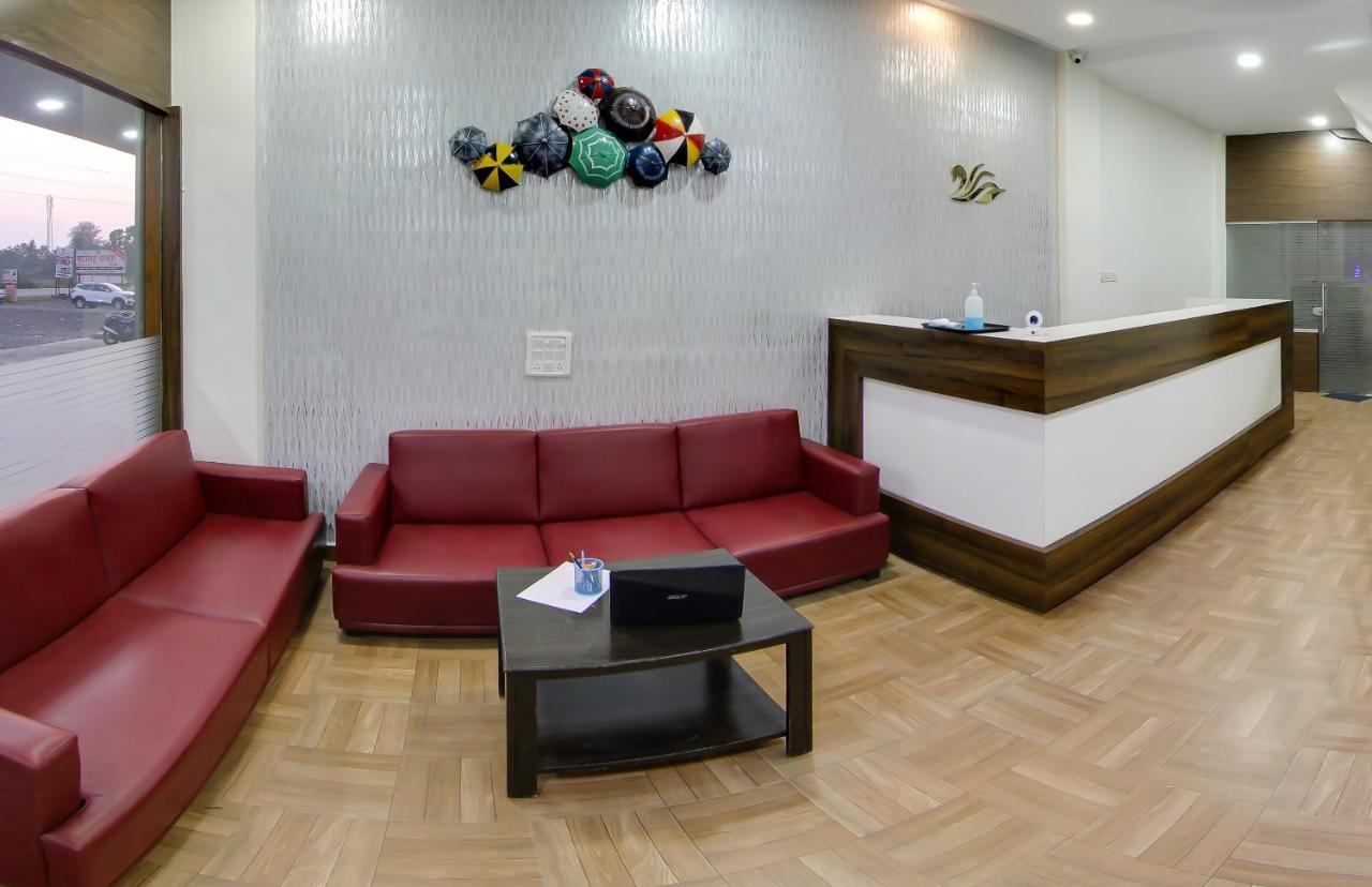 Hotel Rain Sky Inn Lonavala Luaran gambar