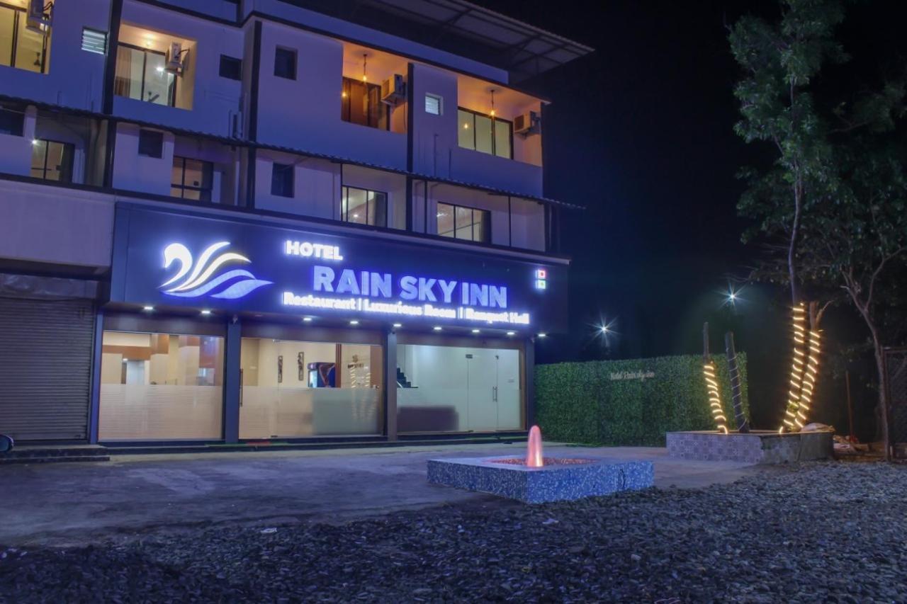 Hotel Rain Sky Inn Lonavala Luaran gambar